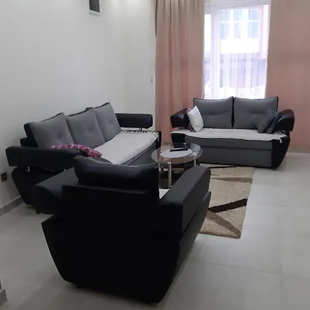 Fest Apartment *