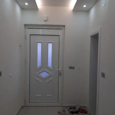 Διαμέρισμα Fest Μπάνια Λούκα